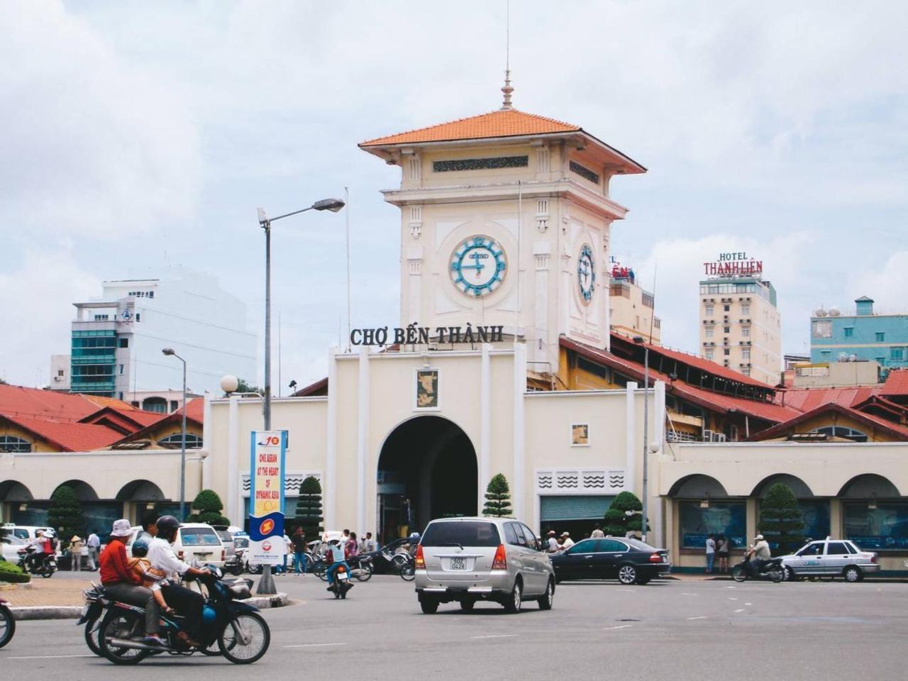 The Art - Vitamin Smiles Hostel Ho-Chi-Minh-Stadt Exterior foto