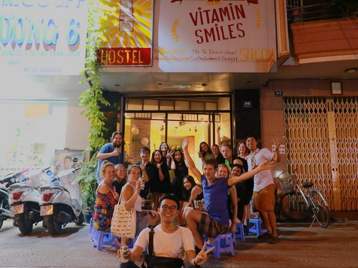 The Art - Vitamin Smiles Hostel Ho-Chi-Minh-Stadt Exterior foto
