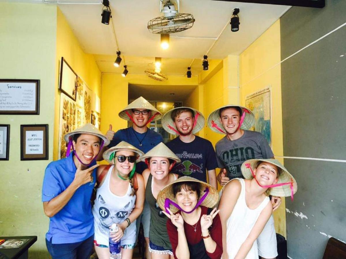 The Art - Vitamin Smiles Hostel Ho-Chi-Minh-Stadt Exterior foto